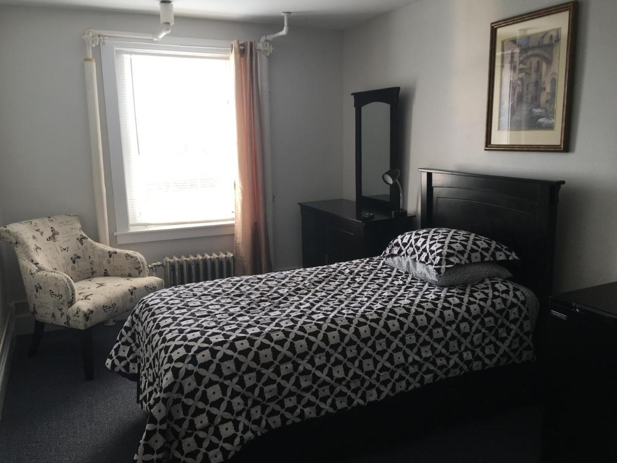 The Dutton House Inn 뱅거 외부 사진
